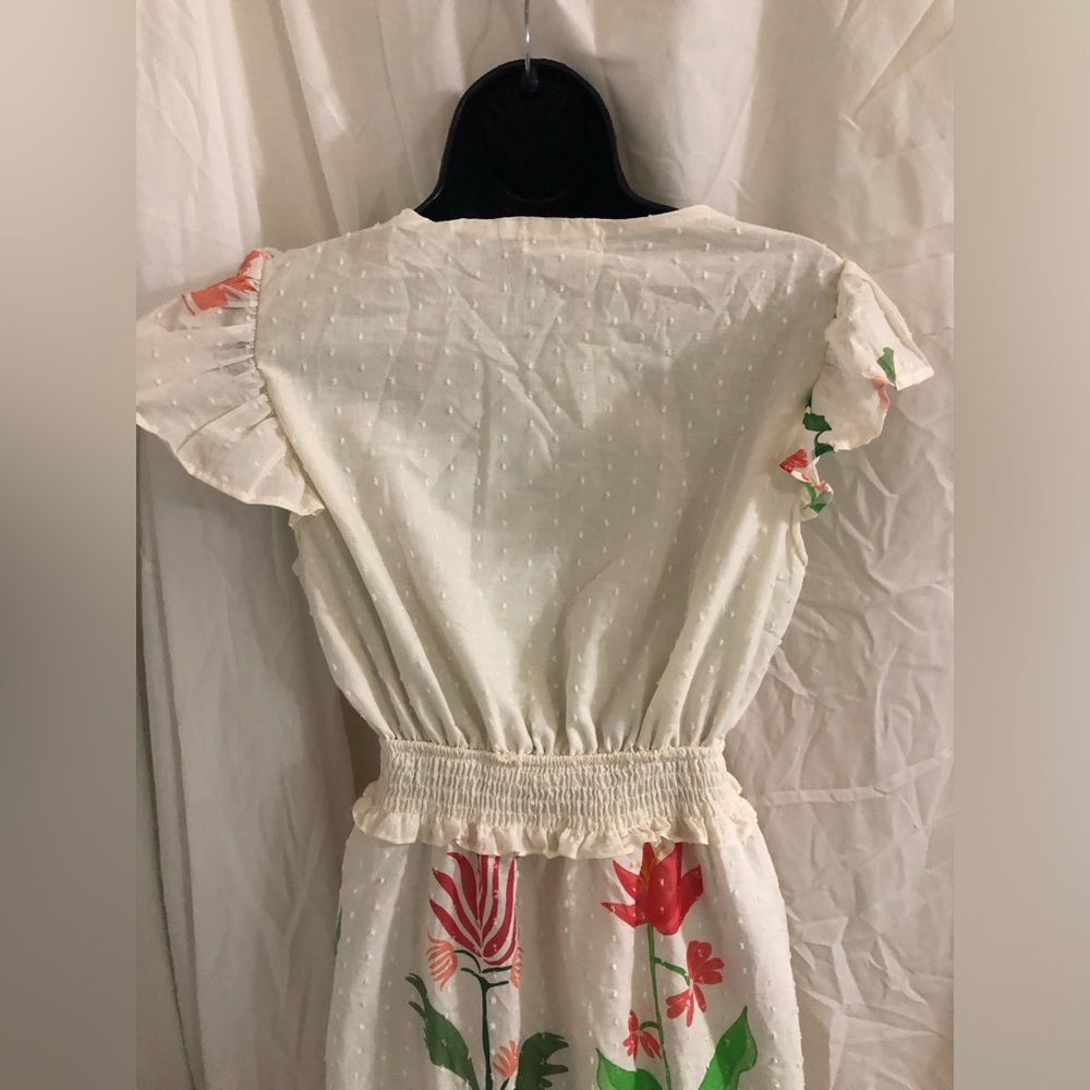 Cream multi floral‎ v-neck ruffled shoulder smocked dress size Small brand new - Picture 7 of 16